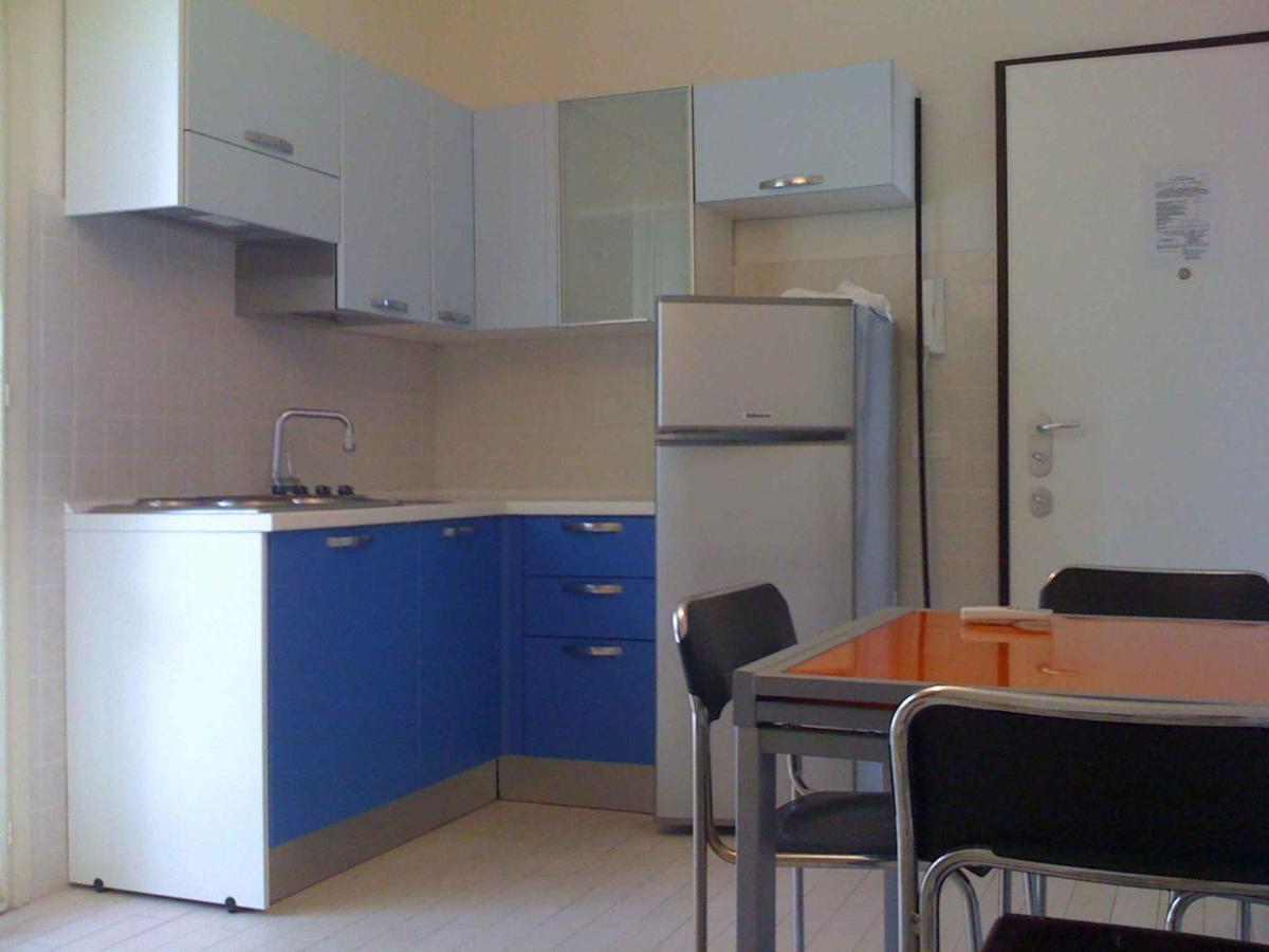 Apartment In Marina Di Massa - Toskana 24103 Buitenkant foto
